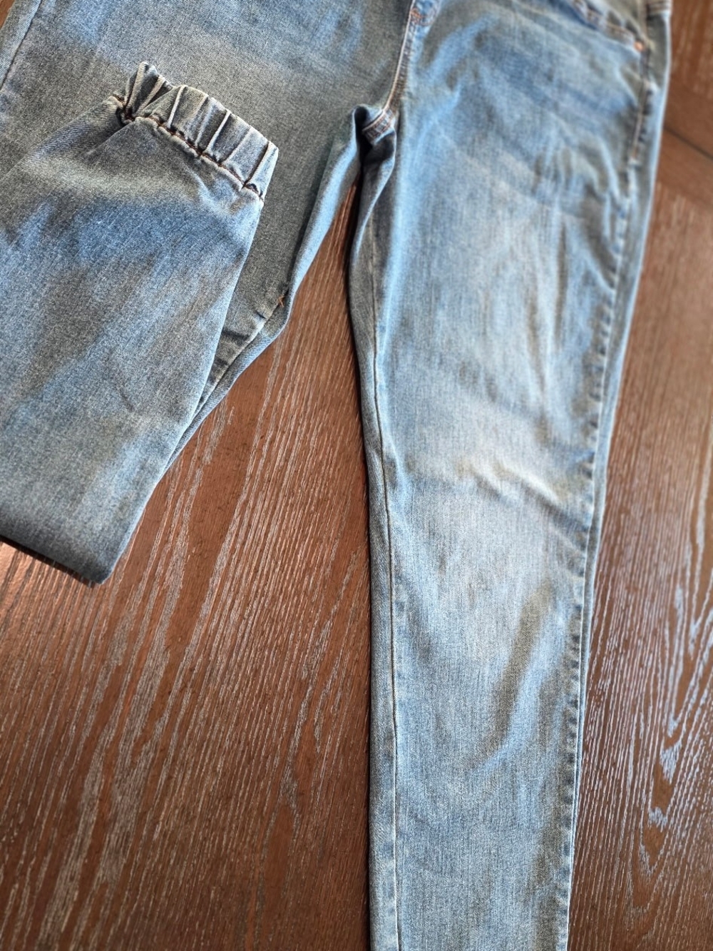 Women's Light Blue Skinny Jeans - Stretch Skinny Fit
